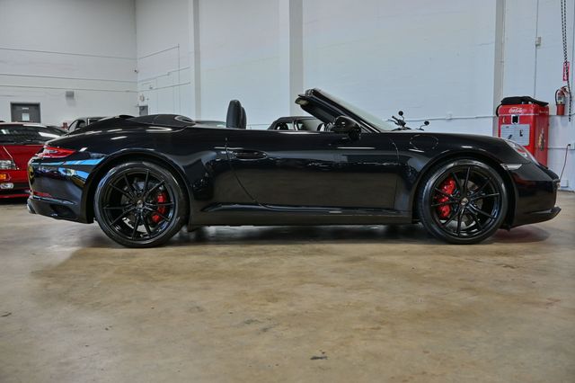 2017 Porsche 911 Carrera Cabriolet - 22940196 - 13