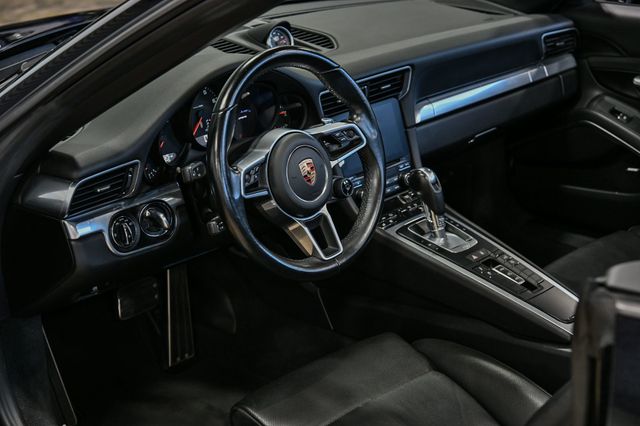 2017 Porsche 911 Carrera Cabriolet - 22940196 - 20