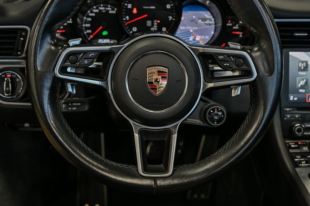 2017 Porsche 911 Carrera Cabriolet - 22940196 - 32