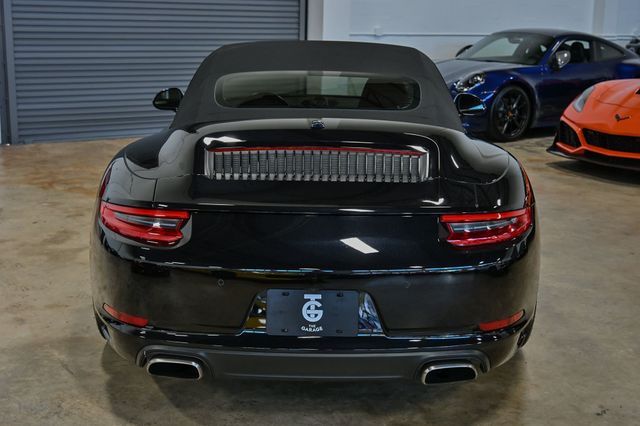 2017 Porsche 911 Carrera Cabriolet - 22940196 - 52