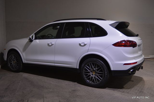 2017 Porsche Cayenne Platinum Edition AWD - 22862285 - 29