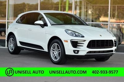 2017 Porsche Macan - WP1AA2A54HLB08279