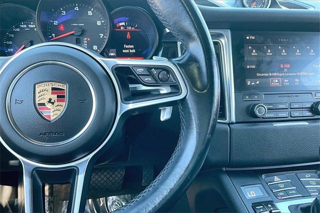 2017 Porsche Macan AWD - 22920822 - 21