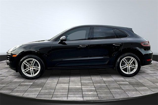 2017 Porsche Macan AWD - 22920822 - 3