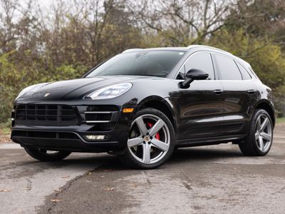 2017 Porsche Macan Turbo's photo
