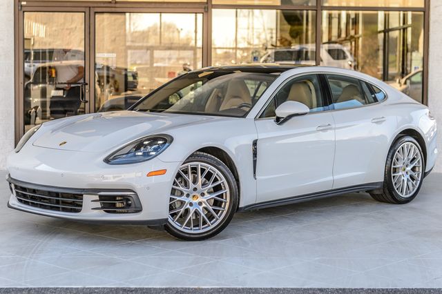 2017 Porsche Panamera PANAMERA 4S - NAV - MOONROOF - GORGEOUS COMBO - MUST SEE - 22363057 - 1