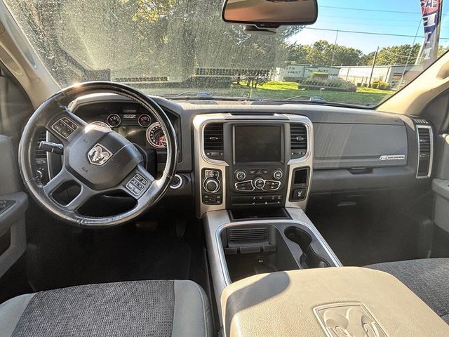 2017 Ram 1500 Big Horn 4x4 Crew Cab 5'7" Box - 22927029 - 18