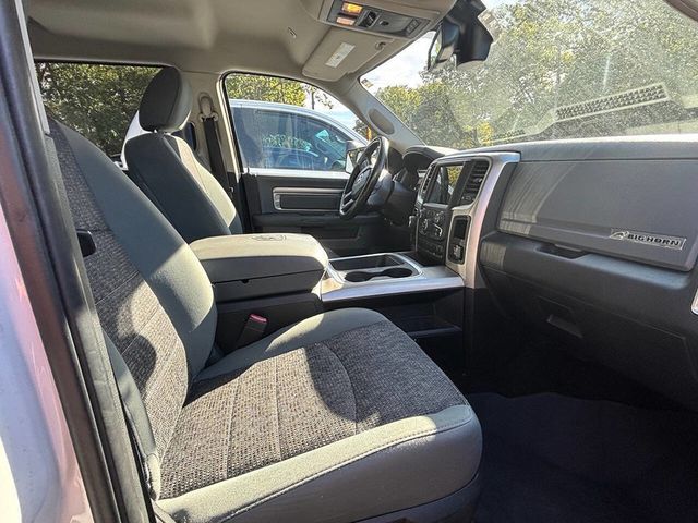 2017 Ram 1500 Big Horn 4x4 Crew Cab 5'7" Box - 22927029 - 20