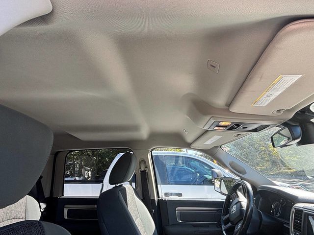 2017 Ram 1500 Big Horn 4x4 Crew Cab 5'7" Box - 22927029 - 23