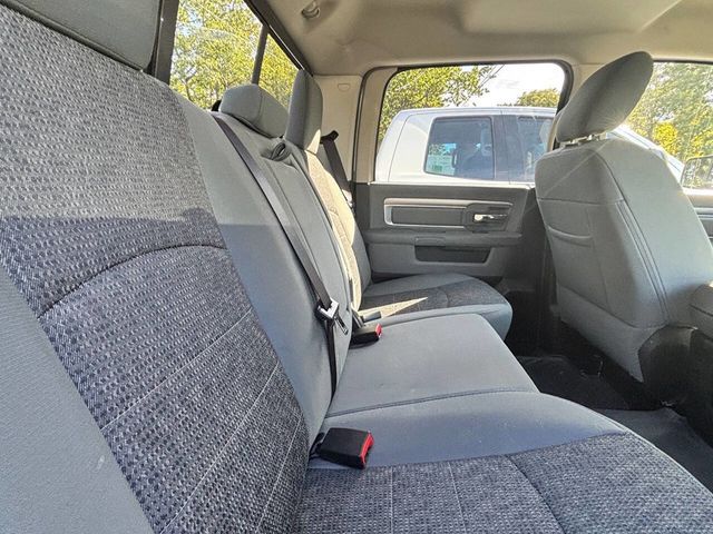 2017 Ram 1500 Big Horn 4x4 Crew Cab 5'7" Box - 22927029 - 25