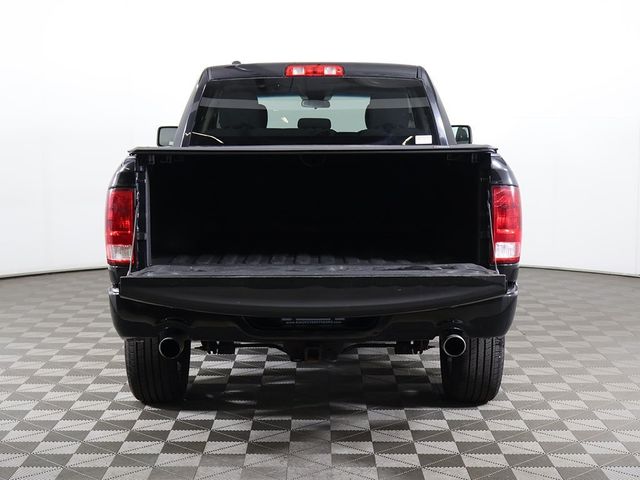2017 Ram 1500 Express 4x4 Quad Cab 6'4" Box - 22931532 - 14