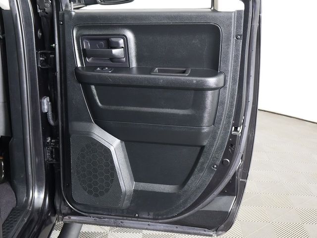 2017 Ram 1500 Express 4x4 Quad Cab 6'4" Box - 22931532 - 20