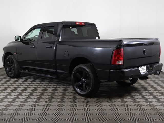 2017 Ram 1500 Express 4x4 Quad Cab 6'4" Box - 22931532 - 3