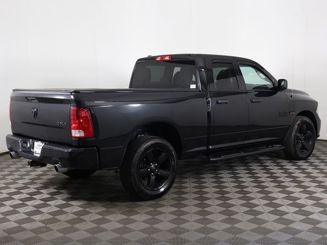 2017 Ram 1500 Express 4x4 Quad Cab 6'4" Box - 22931532 - 4