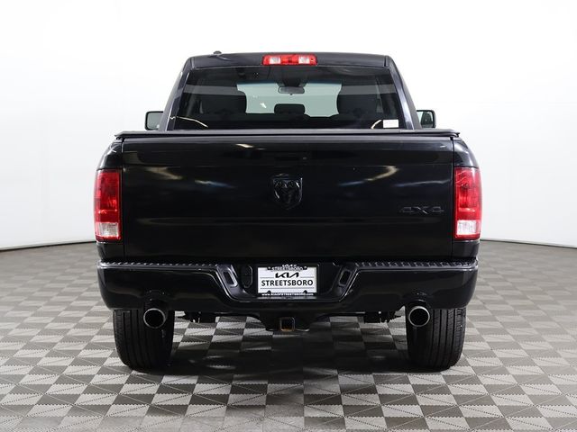2017 Ram 1500 Express 4x4 Quad Cab 6'4" Box - 22931532 - 6