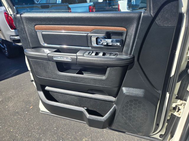 2017 Ram 1500 Laramie 4x4 Crew Cab 5'7" Box - 22929856 - 21