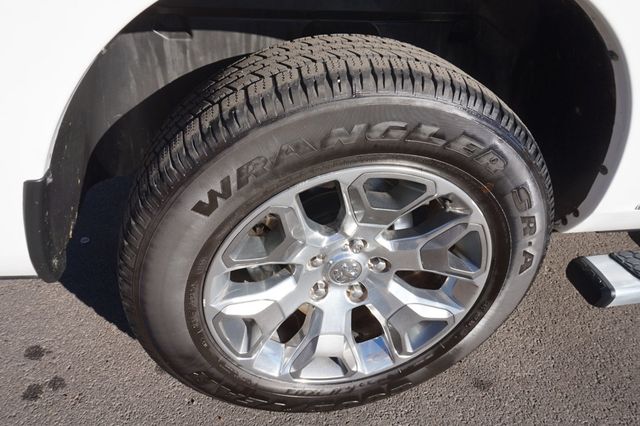 2017 Ram 1500 LARAMIE LIMITED, 4X4, MOON ROOF, LEATHER, PUSH BUTTON START - 22936825 - 12