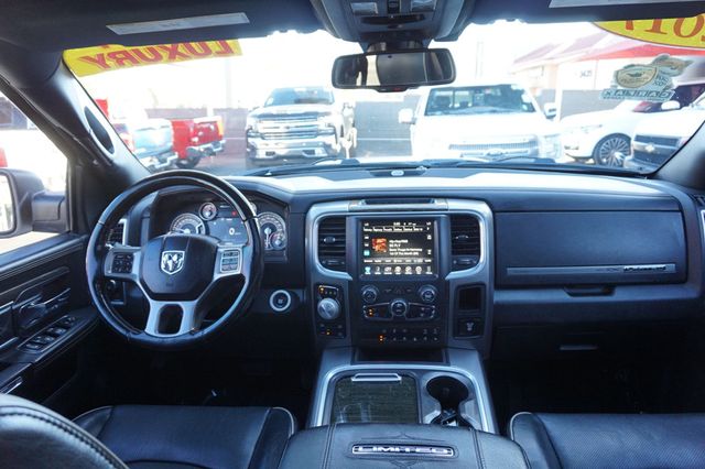 2017 Ram 1500 LARAMIE LIMITED, 4X4, MOON ROOF, LEATHER, PUSH BUTTON START - 22936825 - 38