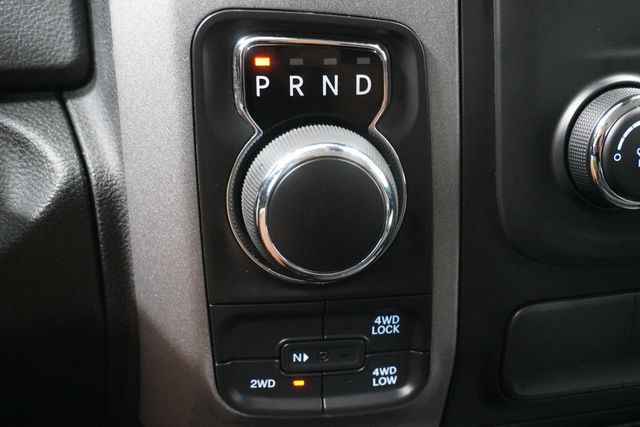 2017 Ram 1500 Tradesman 4x4 Quad Cab 6'4" Box - 22820993 - 16