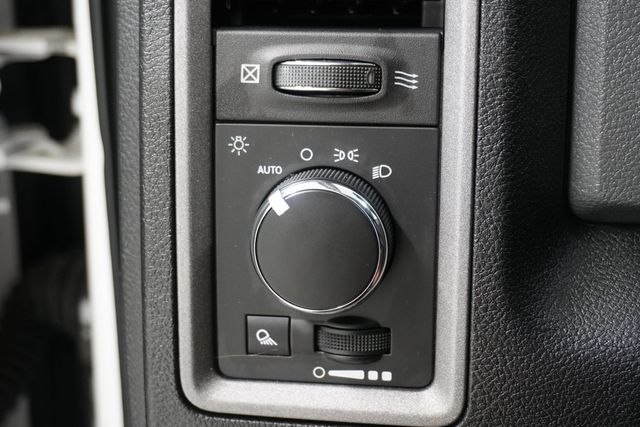 2017 Ram 1500 Tradesman 4x4 Quad Cab 6'4" Box - 22820993 - 17