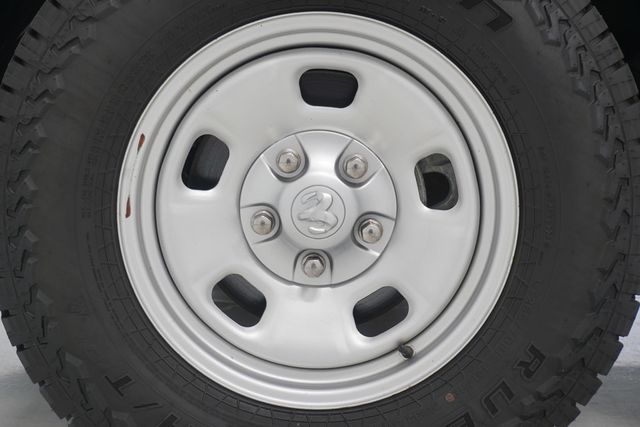 2017 Ram 1500 Tradesman 4x4 Quad Cab 6'4" Box - 22820994 - 18