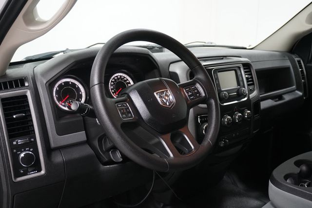 2017 Ram 1500 Tradesman 4x4 Quad Cab 6'4" Box - 22820995 - 7