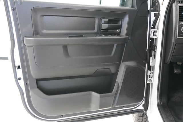 2017 Ram 1500 Tradesman 4x4 Quad Cab 6'4" Box - 22821001 - 11