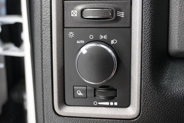 2017 Ram 1500 Tradesman 4x4 Quad Cab 6'4" Box - 22821001 - 18