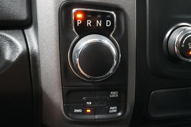 2017 Ram 1500 Tradesman 4x4 Quad Cab 6'4" Box - 22821003 - 15