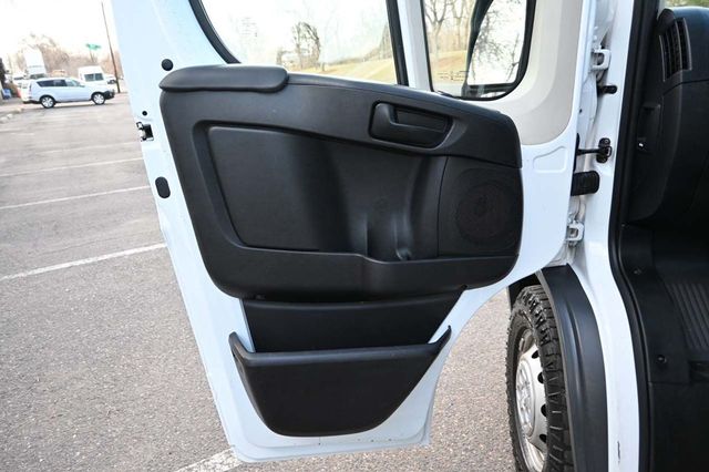 2017 Ram ProMaster Chassis Cab 3500 136" WB 81" CA - 22800995 - 38