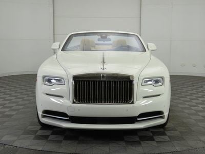 2017 Rolls-Royce Dawn - SCA666D52HU102753
