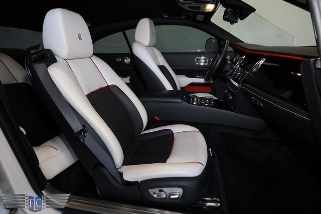 2017 Rolls-Royce Wraith Black Badge - 22872398 - 17