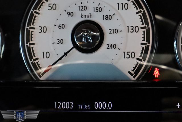 2017 Rolls-Royce Wraith Black Badge - 22872398 - 40