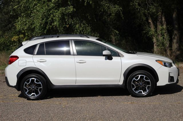 2017 Subaru Crosstrek AWD 2.0i PREMIUM - 22927139 - 1
