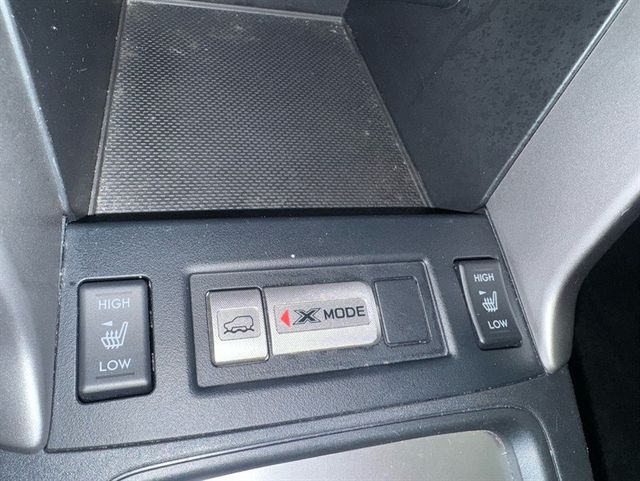 2017 Subaru Forester 2.5i Premium CVT - 22931124 - 17