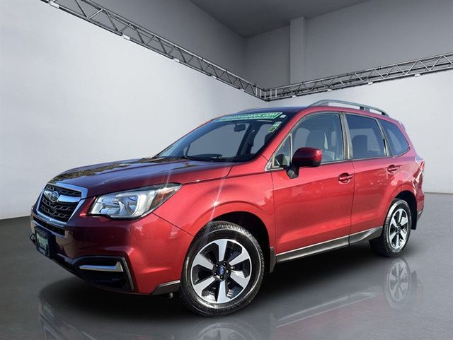 2017 Subaru Forester 2.5i Premium CVT - 22931124 - 26