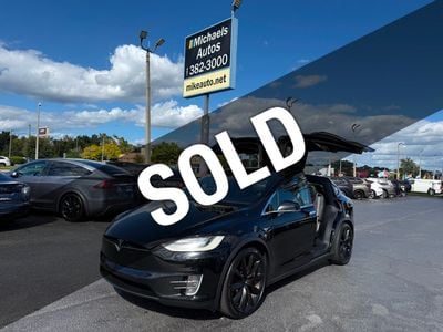 2017 Tesla Model X - 5YJXCAE48HF062721