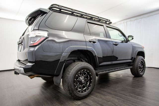 2017 Toyota 4Runner TRD Off Road Premium 4WD - 22368362 - 29