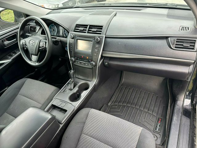 2017 Toyota Camry Hybrid LE CVT - 22102112 - 9