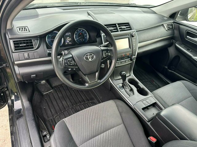 2017 Toyota Camry Hybrid LE CVT - 22102112 - 8