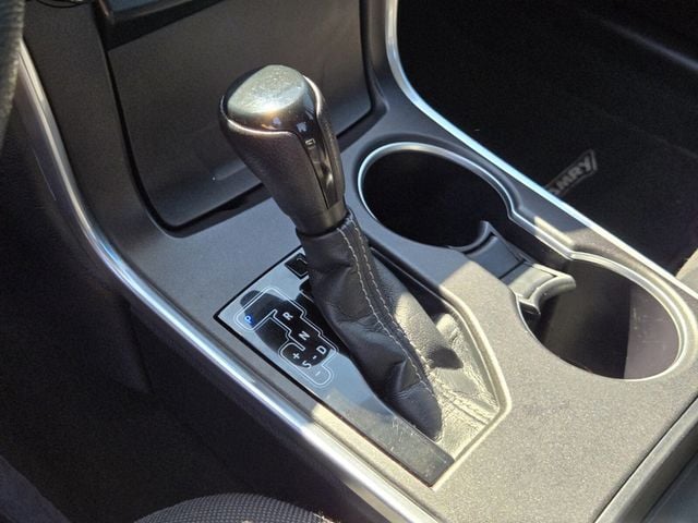 2017 Toyota Camry LE Automatic - 22914852 - 19