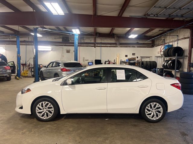 2017 Toyota Corolla L - 22938327 - 1