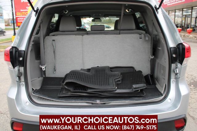 2017 Toyota Highlander LE I4 FWD - 22852092 - 18