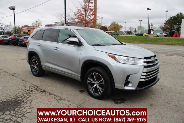 2017 Toyota Highlander LE I4 FWD - 22852092 - 2