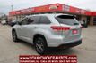 2017 Toyota Highlander LE I4 FWD - 22852092 - 6