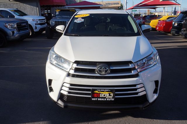 2017 Toyota Highlander THIRD ROW SEATS,TOWING PKG, PREMIUM WHEELS - 22920326 - 11