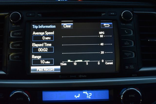 2017 Toyota Highlander XLE V6 AWD - 22937665 - 40