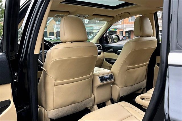 2017 Toyota Highlander XLE V6 AWD - 22866555 - 17