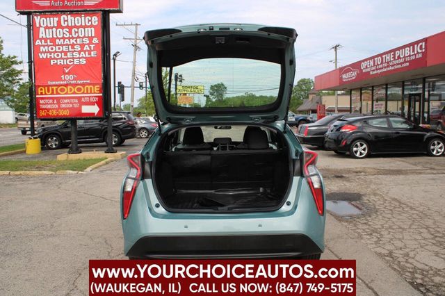 2017 Toyota Prius Two 4dr Hatchback - 22893436 - 14