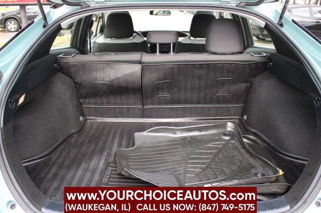 2017 Toyota Prius Two 4dr Hatchback - 22893436 - 15